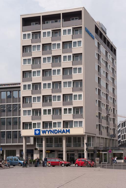 Wyndham Koeln Hotel Exterior foto